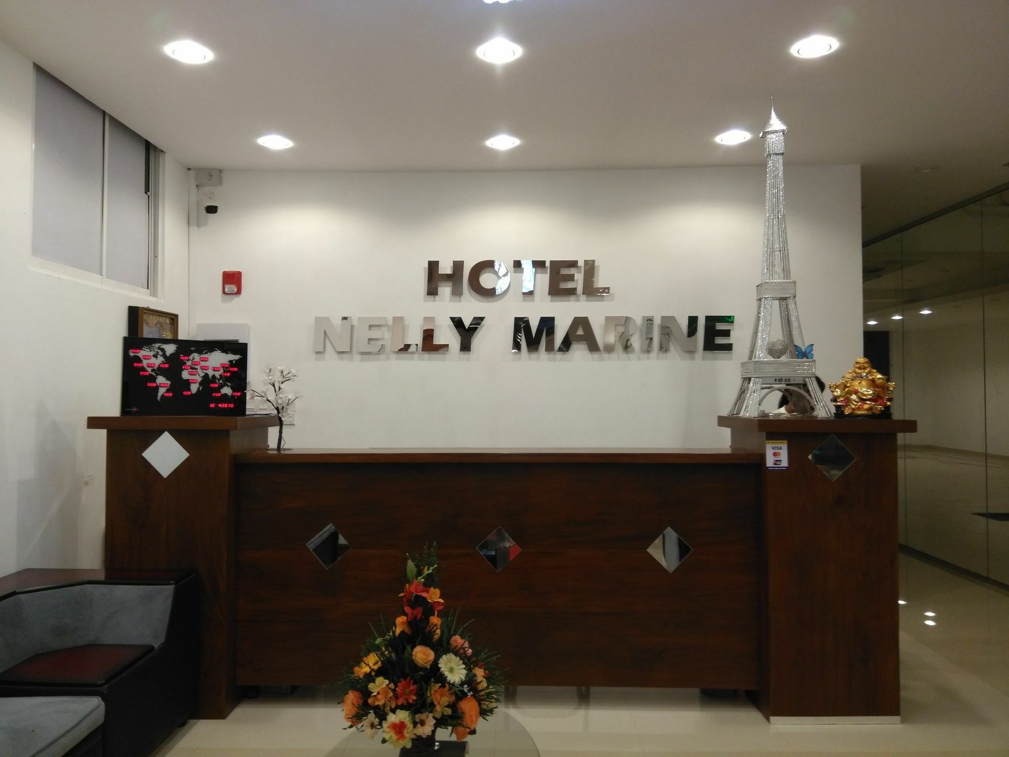 Hotel Nelly Marine Colombo Esterno foto